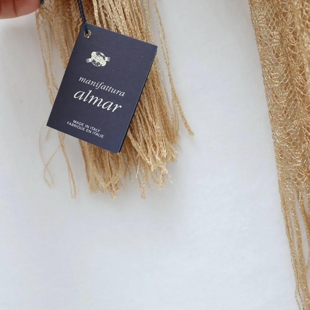 NWT Manifattura Almar scarf Made in Italy golden knit crochet metallic thread - Picture 3 of 7